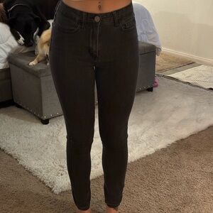 Women’s guess skinny jeans high rise
